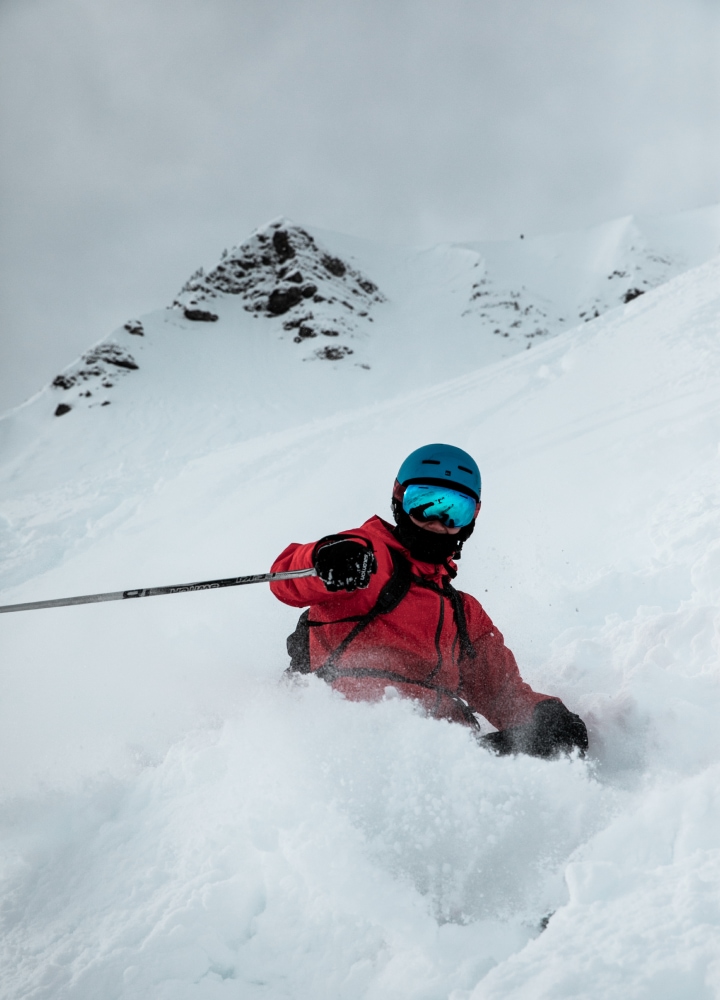 skiing